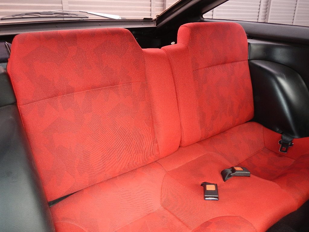 日産 フェアレディＺ Z31 backseat | super freak world